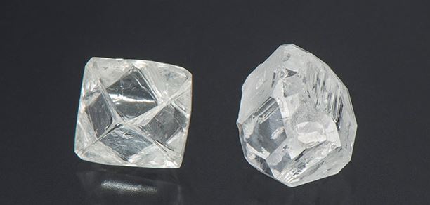 WHAT IS A LAB GROWN DIAMOND?