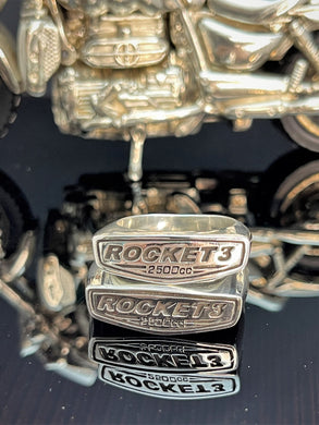 Triumph Rocket 2500 ring